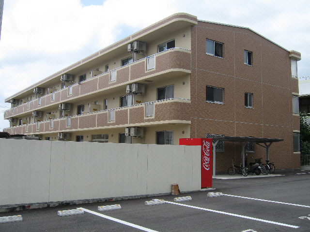 アネシス東屋の建物外観