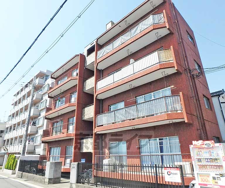 京都市西京区桂南巽町のマンションの建物外観