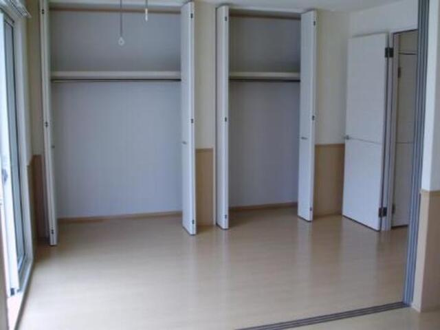 収納　南側洋室１