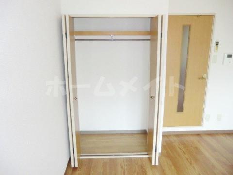 ボナール青葉丘　収納　クローゼット