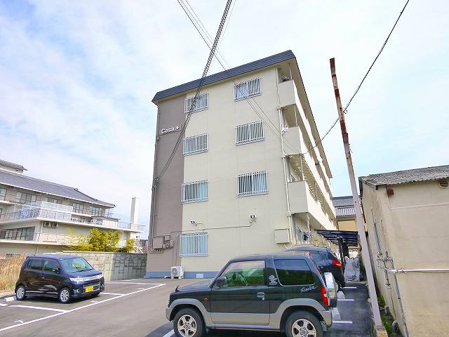 建物外観　外観は落ち着いています