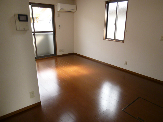 居室・リビング　※現況優先