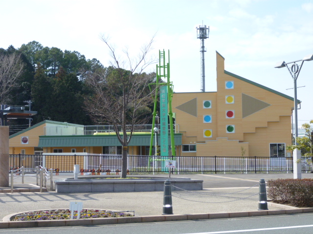 幼稚園・保育園　浜松学院大学付属愛野こども園幼稚園部（幼稚園・保育園）まで216m