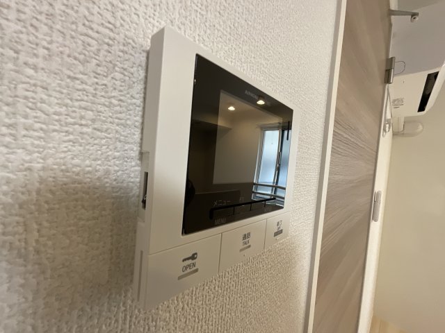 セキュリティ　TVモニターホンです