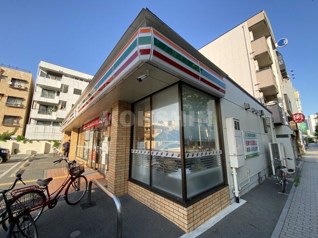 コンビニ　セブンイレブン（コンビニ）まで120m