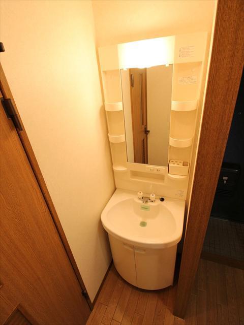 洗面設備　松山市平和通　グレイスパル平和通　洗面化粧台