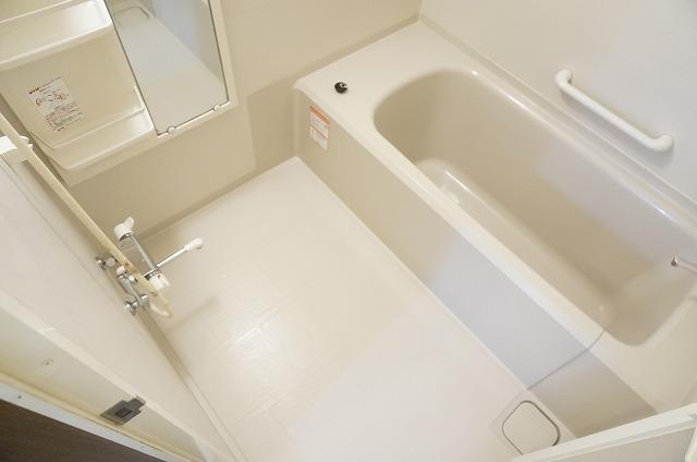 バス・シャワールーム　浴室