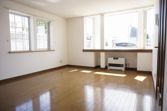 居室・リビング　リビング１