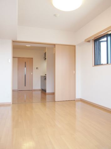 居室・リビング　★広々リビングスペース★