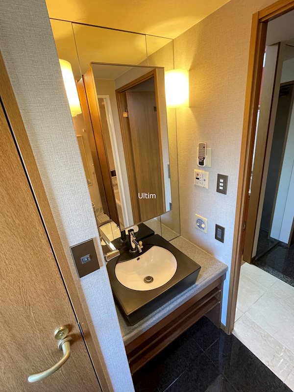 洗面設備　※別のお部屋のお写真です。御参考までに。