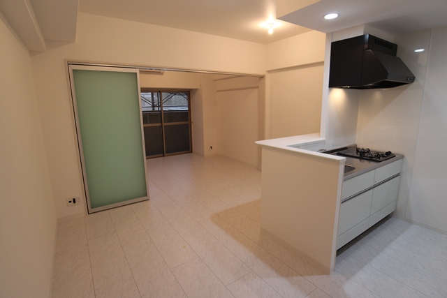 居室・リビング　使いやすい居間です