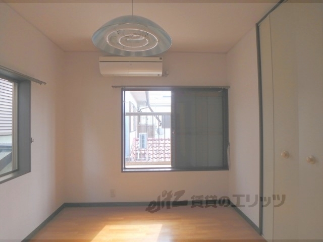 居室・リビング　洋室