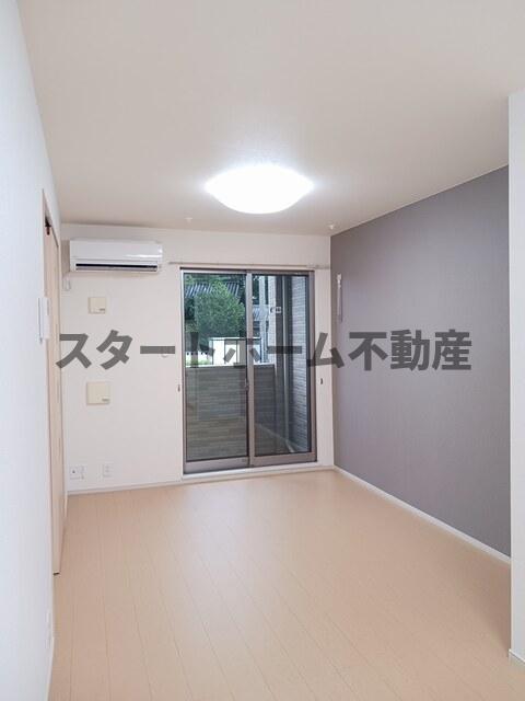 居室・リビング　居間です