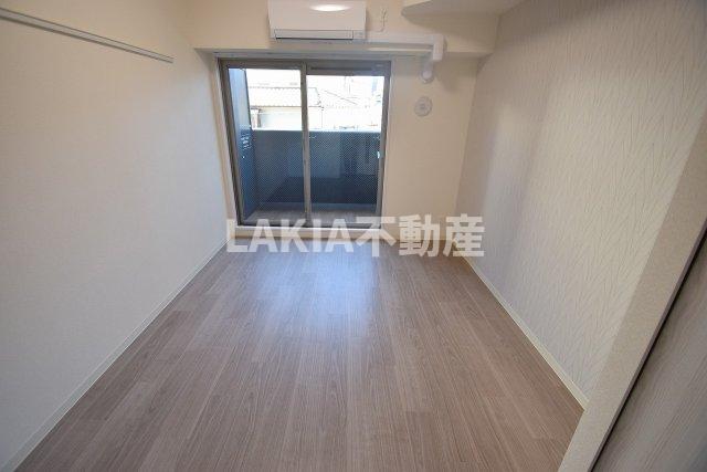 居室・リビング　家具をどう配置するかはあなた次第。