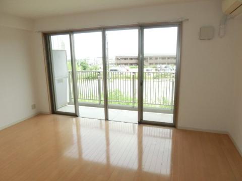 居室・リビング　洋室