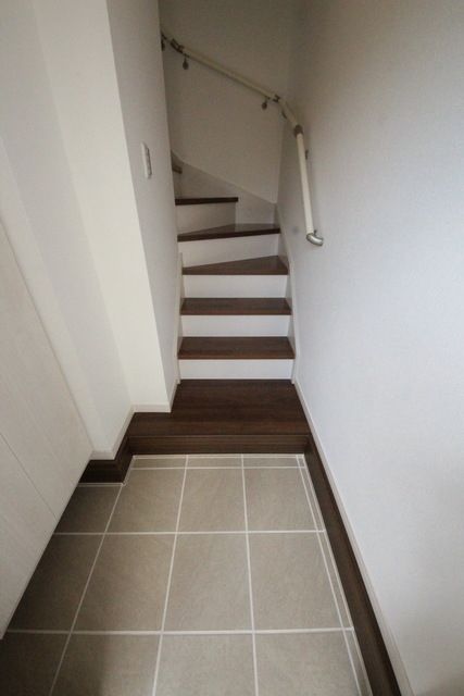 玄関　☆お問い合わせはお早めに☆