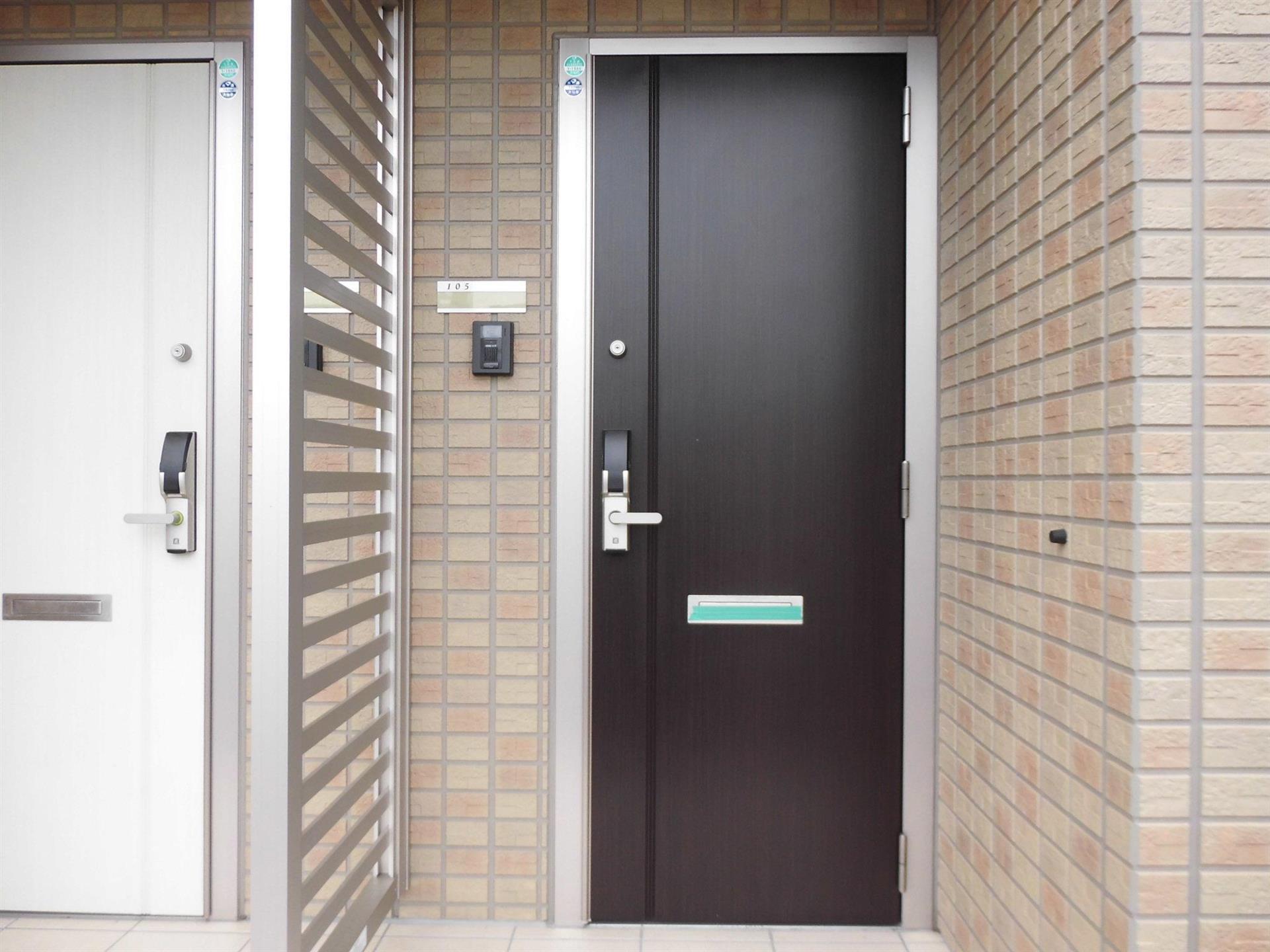 エントランス　エントランス