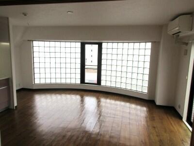 居室・リビング　※別号室写真使用してます。