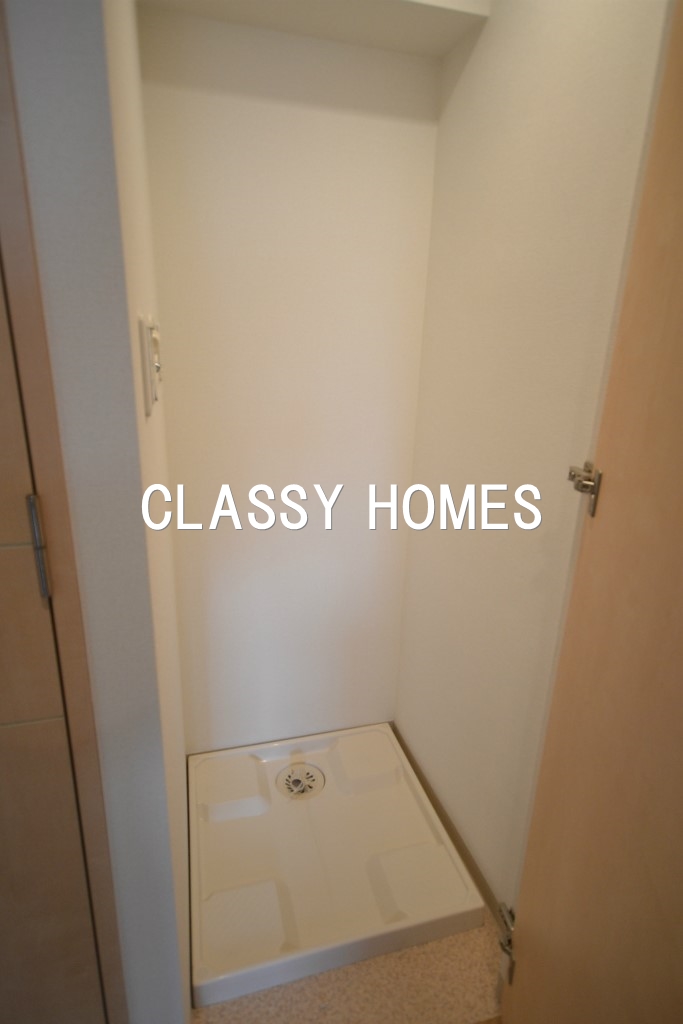 その他部屋・スペース　2007年竣工　コンシェリア新橋：洗濯機置き場