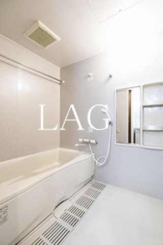 バス・シャワールーム　お風呂です。