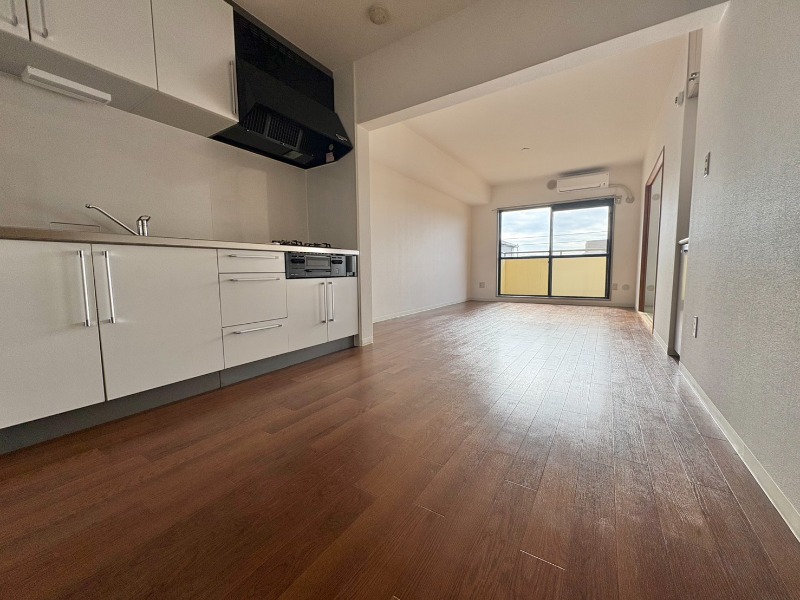 居室・リビング　※別部屋参考写真です※