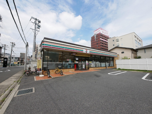 コンビニ　セブンイレブン名古屋鶴舞２丁目店（コンビニ）まで214m
