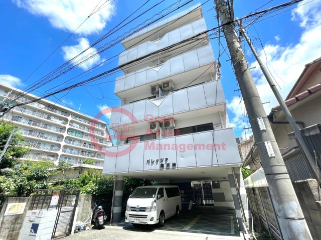 建物外観　落ち着いた雰囲気の外観です