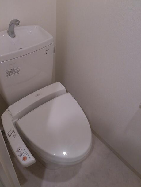トイレ　別部屋参考写真
