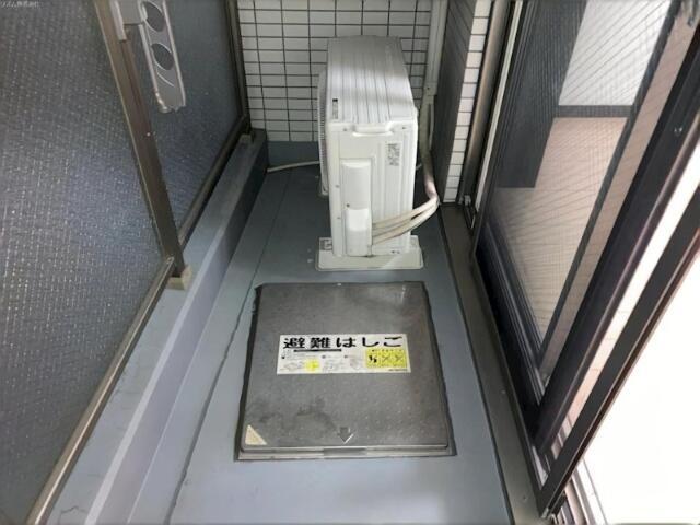 バルコニー　?