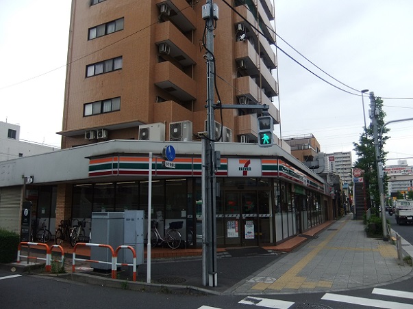 コンビニ　セブンイレブン 足立梅島1丁目店（コンビニ）まで225m