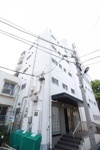 エントランス　上中里ハイツ　北区上中里1
