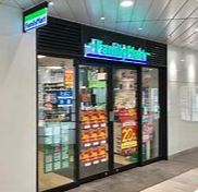 コンビニ　ファミリーマートエキア曳舟店（コンビニ）まで181m