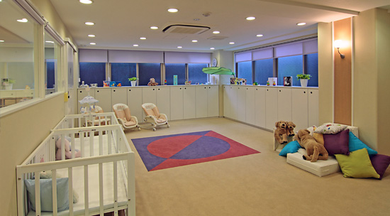幼稚園・保育園　ポピンズナーサリースクール白金台（幼稚園・保育園）まで159m