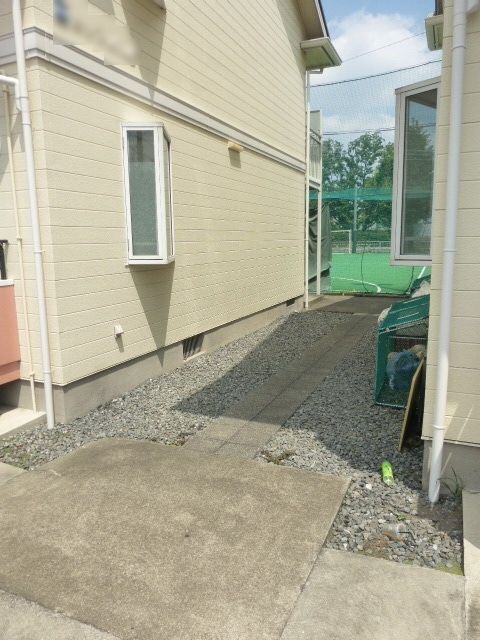 エントランス　入口