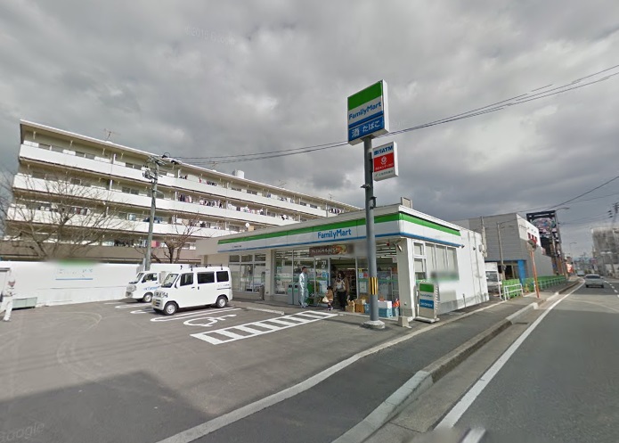 コンビニ　ファミリーマート 早良昭代3丁目店（コンビニ）まで487m