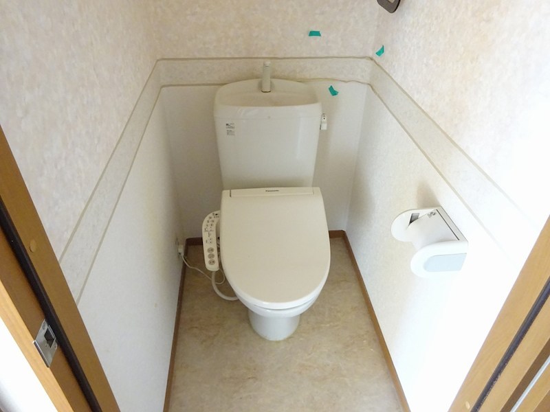 トイレ　別部屋参考写真