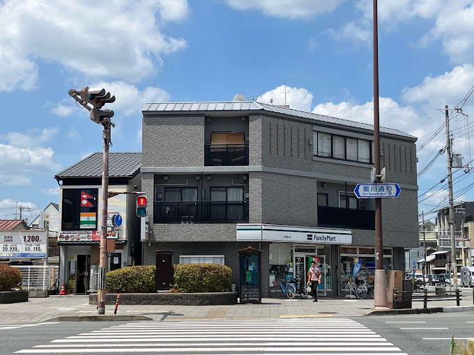コンビニ　ファミリーマート 七条堀川店（コンビニ）まで160m
