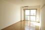居室・リビング　同建物の別部屋の写真