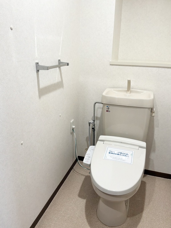 トイレ　清潔感のあるトイレです