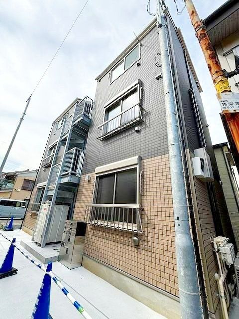 エントランス　外観