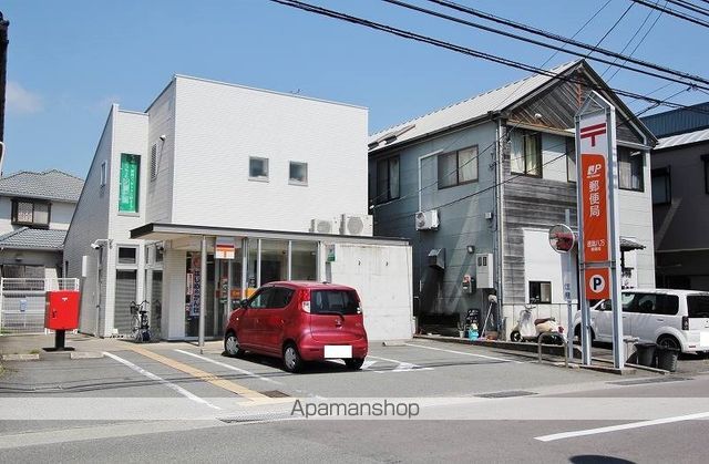 郵便局　徳島八万郵便局（郵便局）まで907m