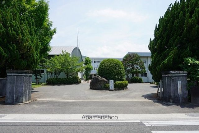 小学校　加茂名小学校（小学校）まで2100m