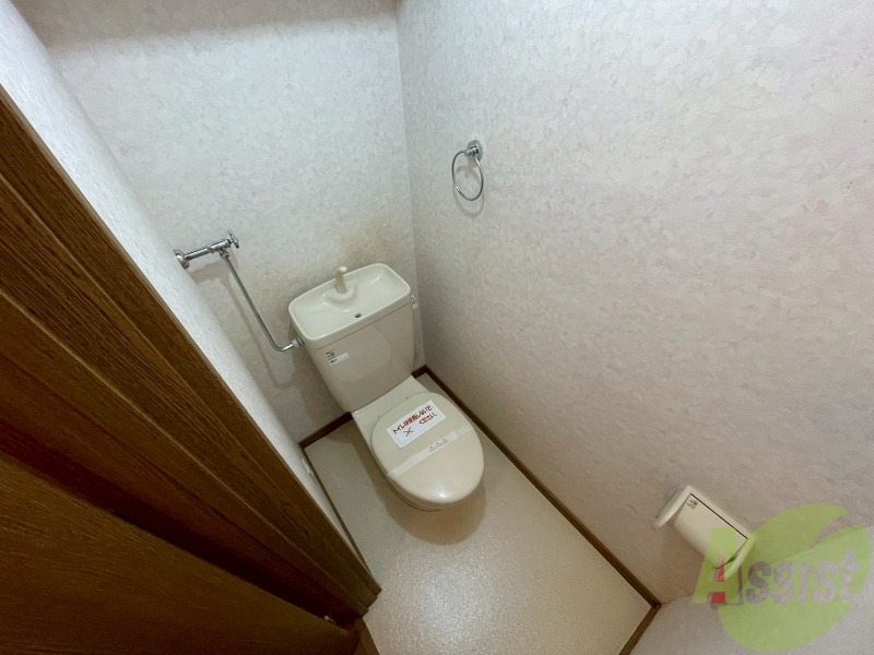 トイレ　嬉しいバストイレ別です！安心して使用できます。