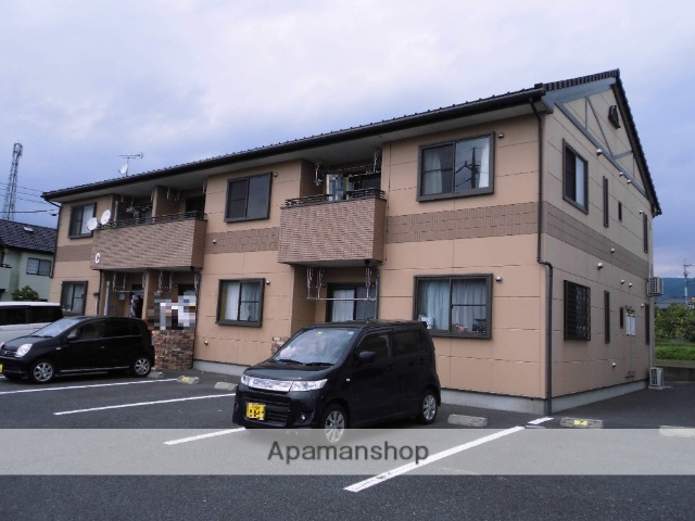 上毛電鉄 中央前橋駅 バス乗車時間：20分 最寄りバス停で下車 徒歩8分 築22年