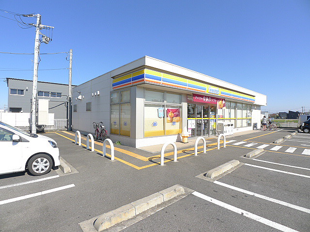 コンビニ　ミニストップ 越谷レイクタウン東店（コンビニ）まで382m