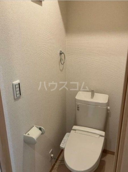 ブリリアンス根岸のトイレ写真