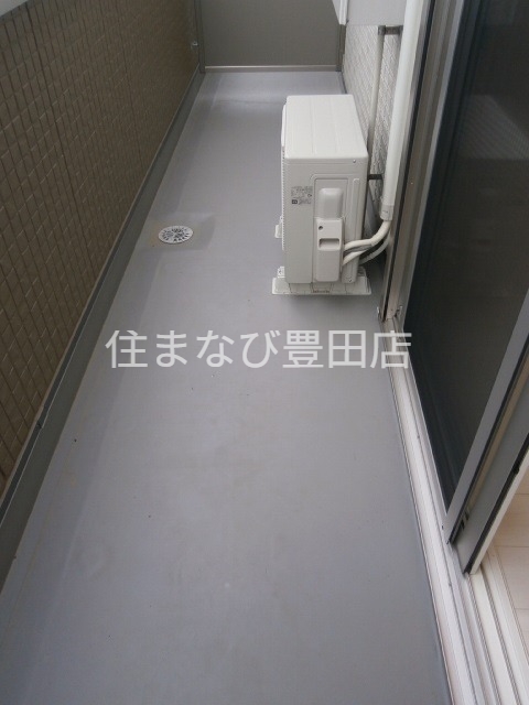 バルコニー　同型タイプ