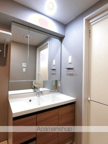 都営三田線 志村三丁目駅 徒歩10分 5階建 築2年の内装写真
