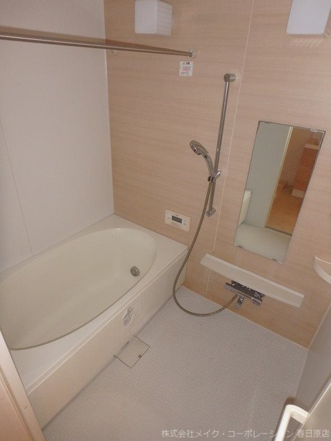 バス・シャワールーム　写真は同型タイプ