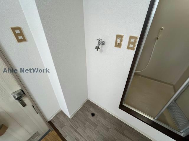 洗面設備　洗濯機置き場